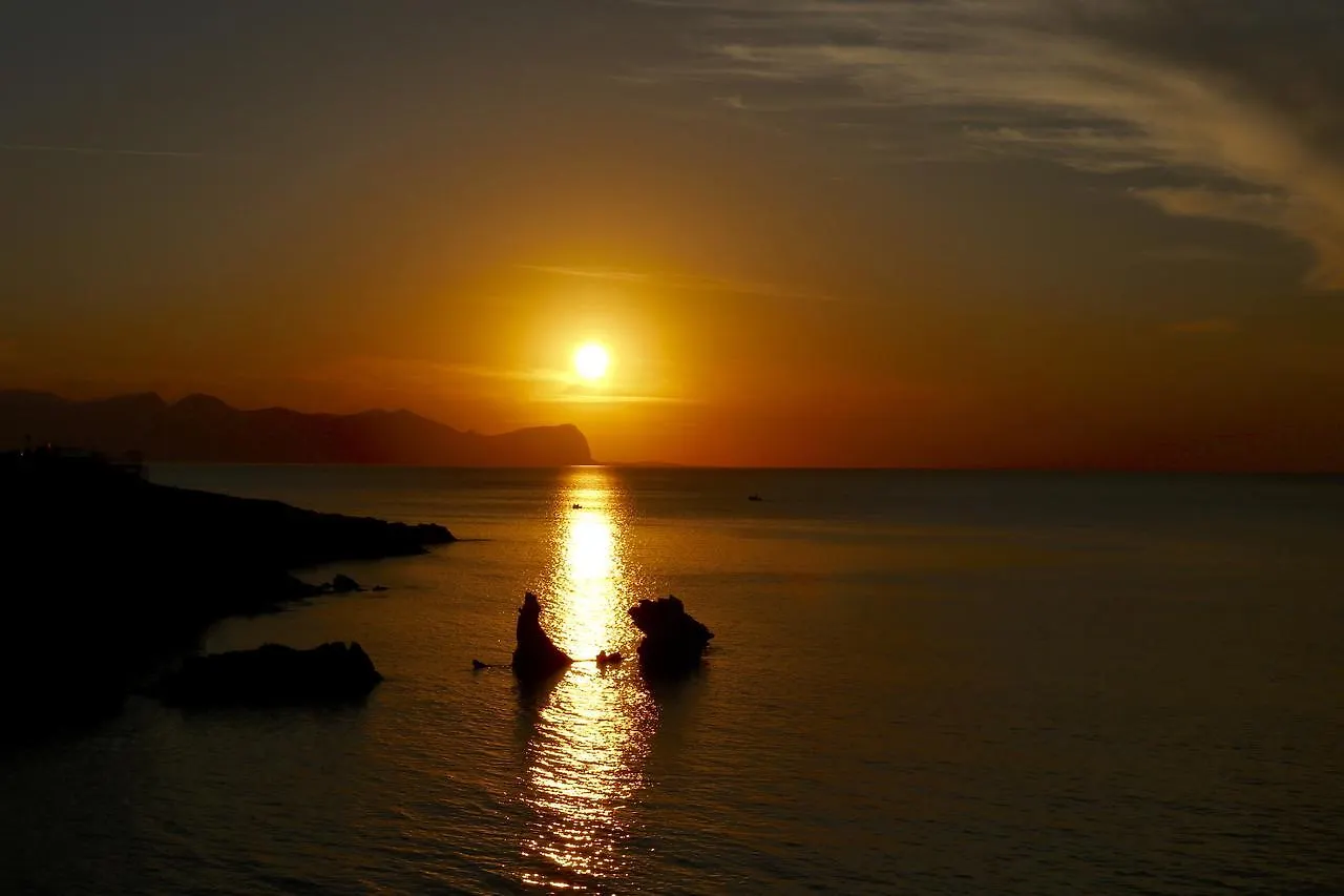 B&B Cinisi Mare E Monti إيطاليا